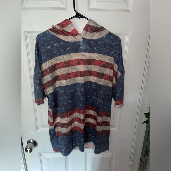 LulaRoe Patriotic “Frankie” Hoodie - Picture 2 of 9